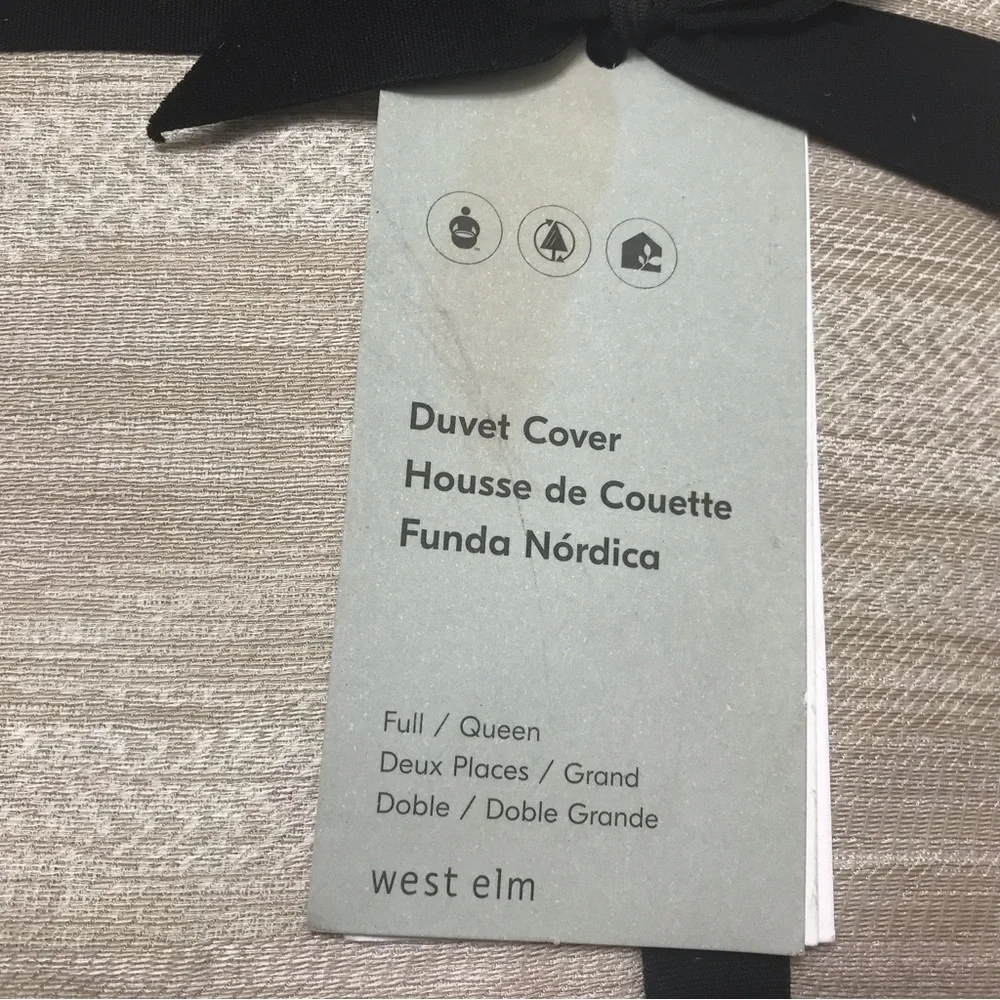 West Elm Silky Tencel Straited Duvet Cover Full/ Queen Flax Beige READ